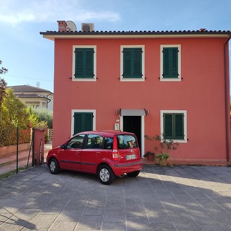 La Casa Delle Buone Letture Villa Lucca Kültér fotó