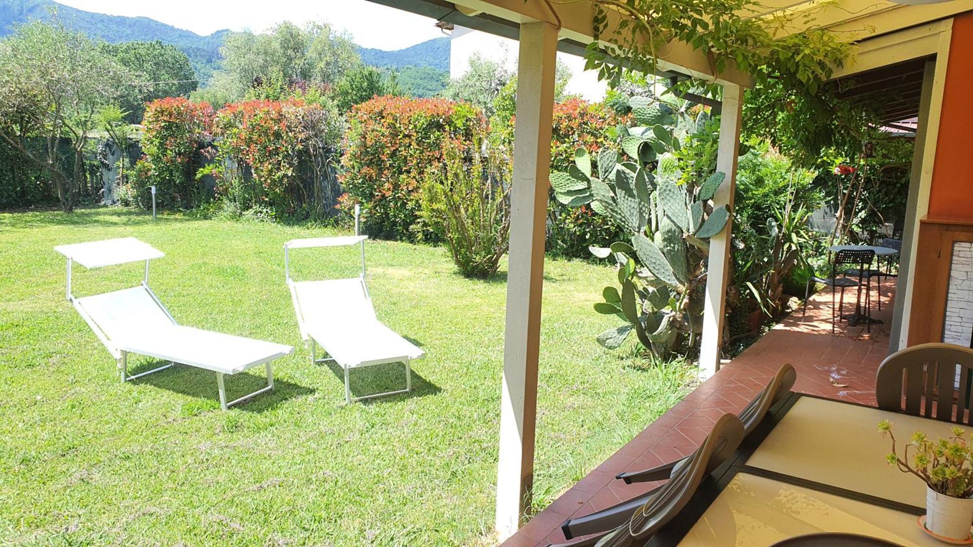 La Casa Delle Buone Letture Villa Lucca Kültér fotó